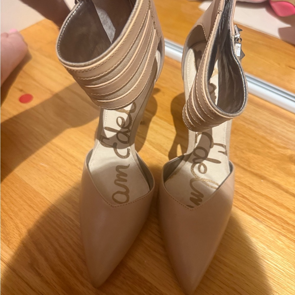 Elegant sam Edelman Women's Heels with Ankle Strap